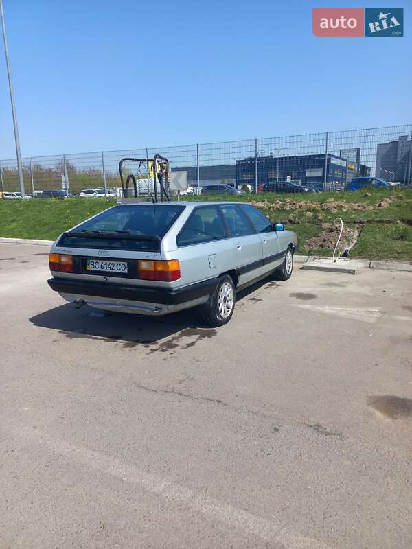 Универсал Audi 100 1989 в Львове