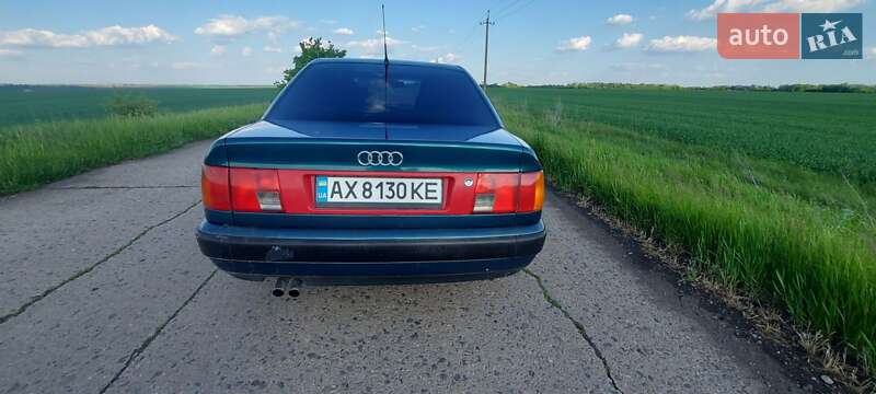 Седан Audi 100 1993 в Харькове