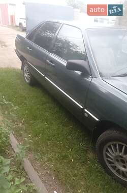 Седан Audi 100 1988 в 
