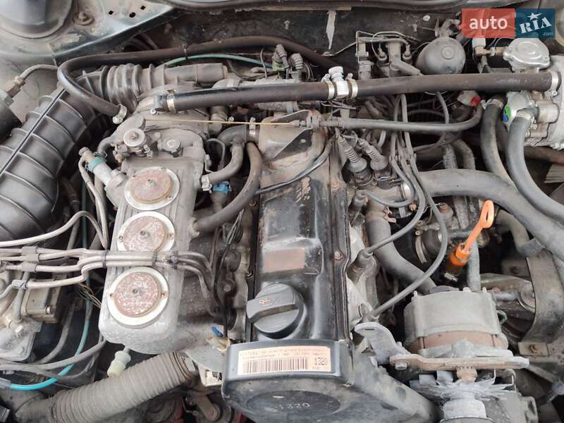 Седан Audi 100 1992 в Яготине