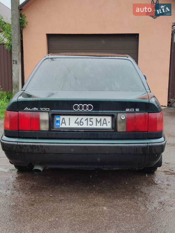 Седан Audi 100 1992 в Яготине
