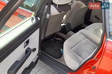 Седан Audi 100 1991 в 