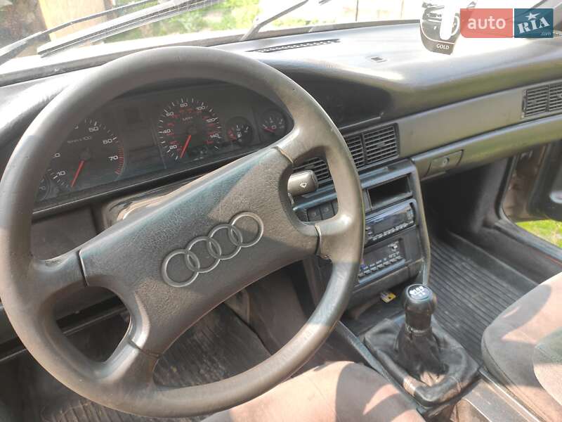 Универсал Audi 100 1989 в Глухове