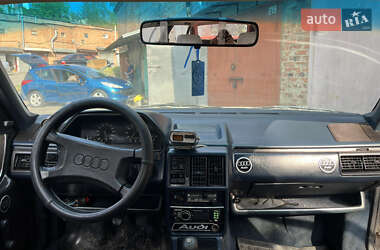 Седан Audi 100 1986 в 