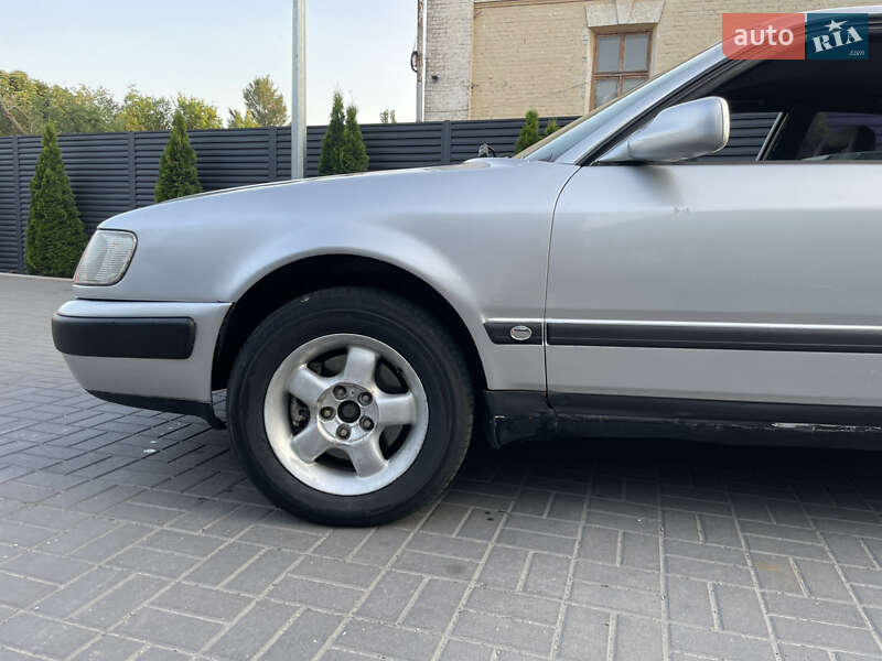 Седан Audi 100 1991 в Черкассах