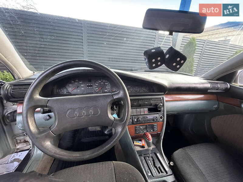 Седан Audi 100 1991 в Черкассах