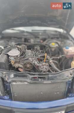 Седан Audi 100 1992 в 