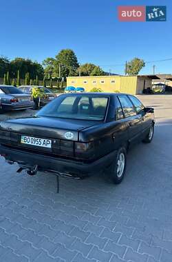 Седан Audi 100 1989 в Шумську
