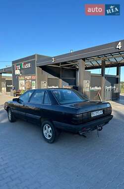 Седан Audi 100 1989 в Шумську