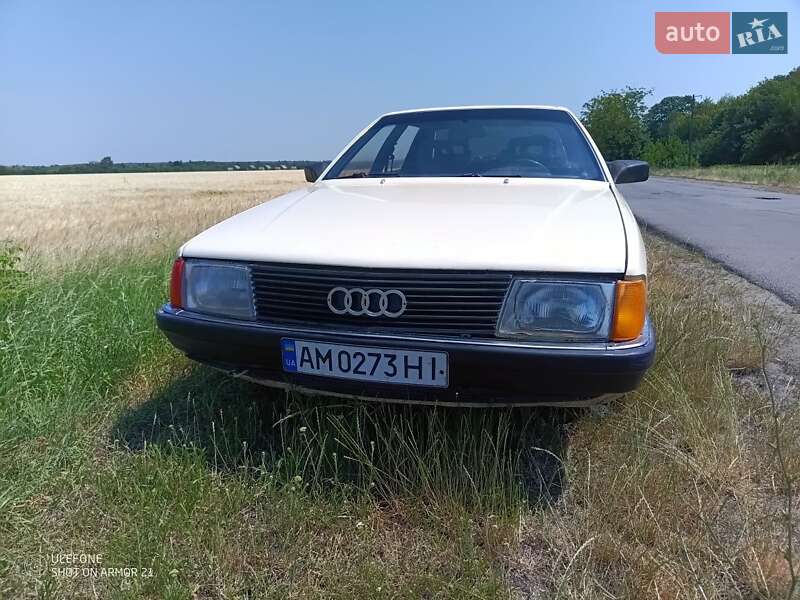 Седан Audi 100 1986 в Козятині