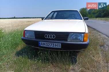 Седан Audi 100 1986 в 