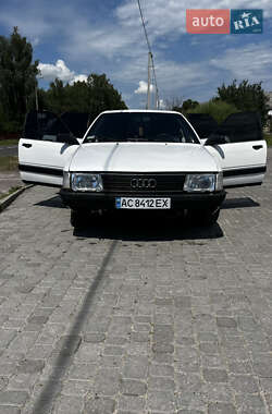 Седан Audi 100 1988 в 