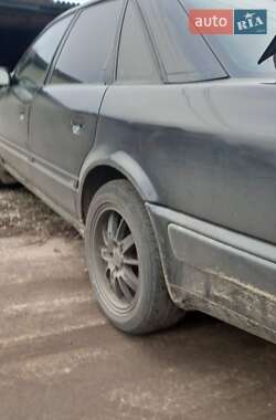 Седан Audi 100 1991 в 
