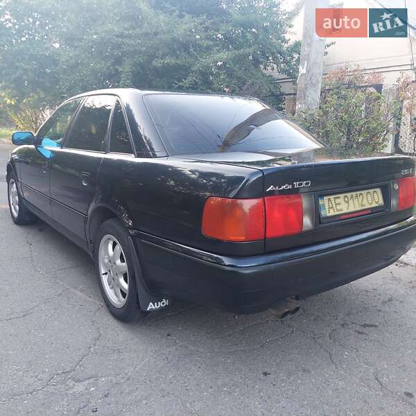 Седан Audi 100 1992 в Днепре