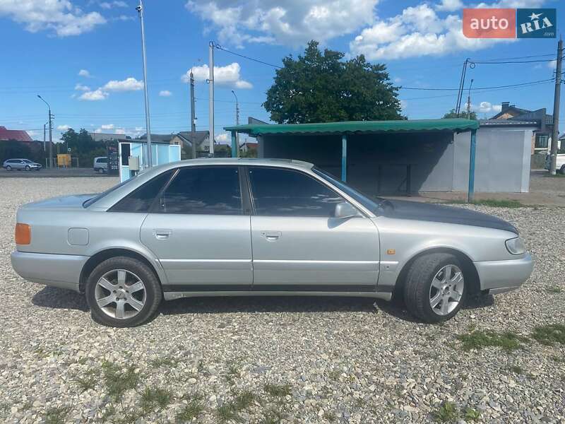 Седан Audi 100 1991 в Івано-Франківську