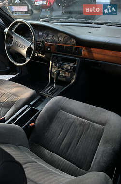 Седан Audi 100 1991 в Киеве