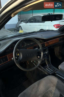 Седан Audi 100 1991 в Киеве