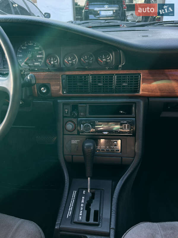 Седан Audi 100 1991 в Киеве