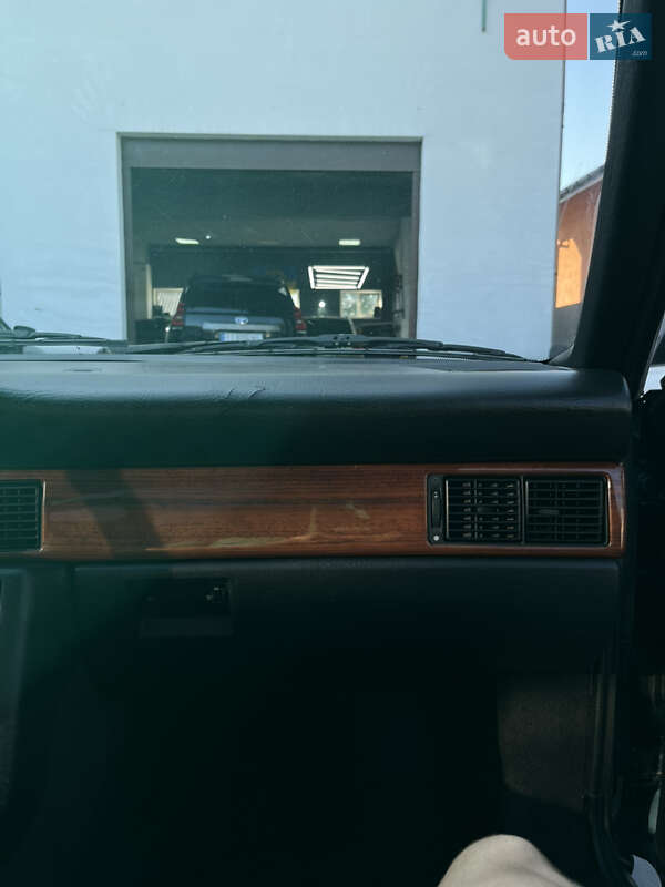 Седан Audi 100 1991 в Киеве