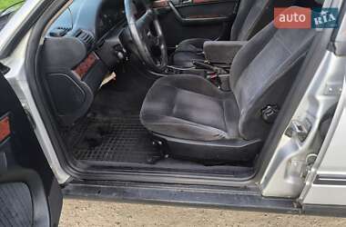 Седан Audi 100 1992 в 