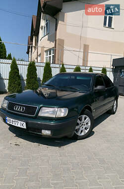 Седан Audi 100 1993 в Томашполі