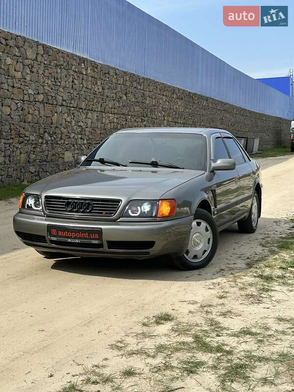 Седан Audi 100 1991 в Сумах