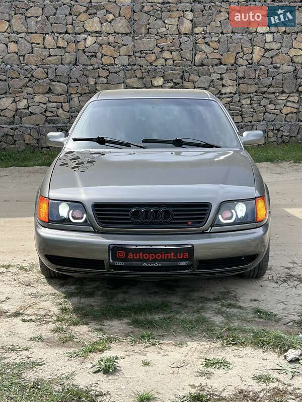 Седан Audi 100 1991 в Сумах