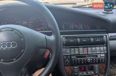 Седан Audi 100 1994 в 