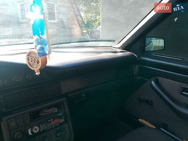 Седан Audi 100 1989 в Шепетівці