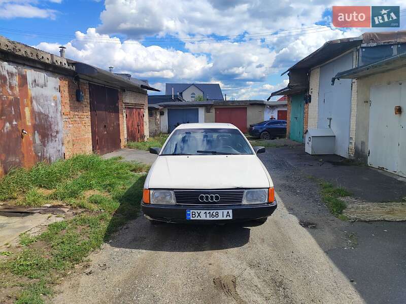 Седан Audi 100 1989 в Хмельницькому