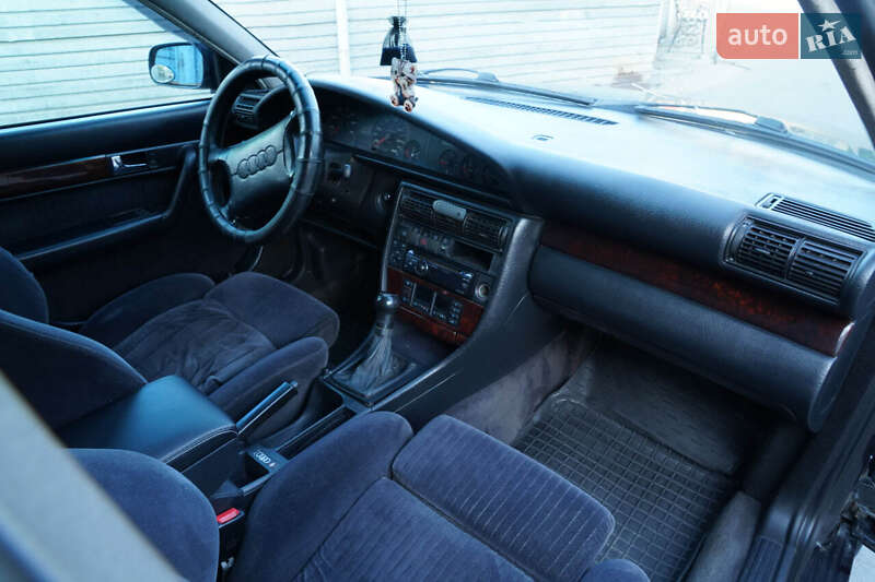 Универсал Audi 100 1993 в Черновцах
