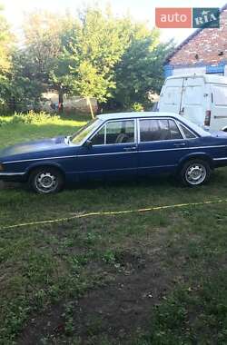 Универсал Audi 100 1982 в 