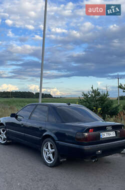 Седан Audi 100 1992 в 