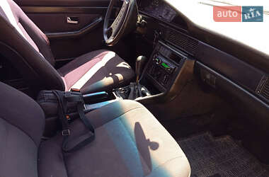 Седан Audi 100 1988 в 