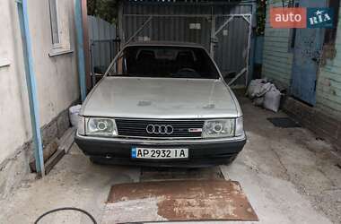 Седан Audi 100 1985 в Запоріжжі