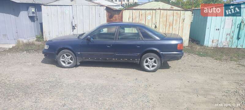 Седан Audi 100 1994 в Дрогобичі