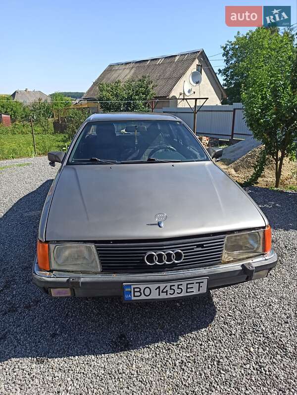 Audi 100 1986