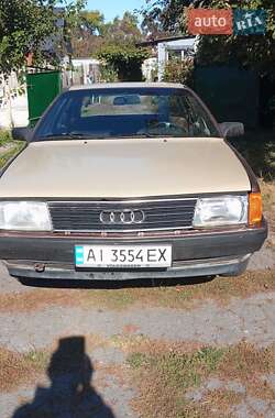 Седан Audi 100 1984 в 