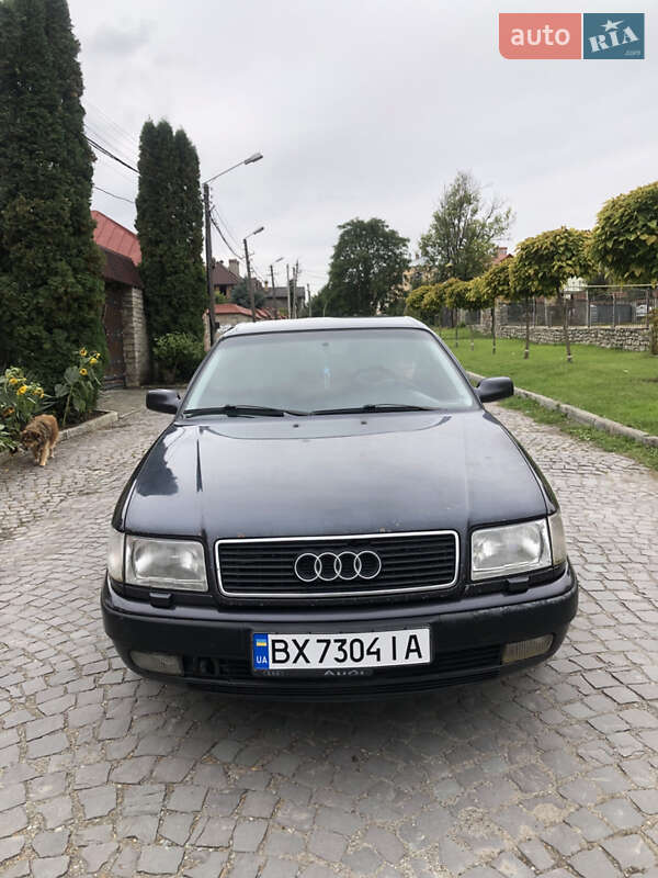 Седан Audi 100 1993 в Каменец-Подольском