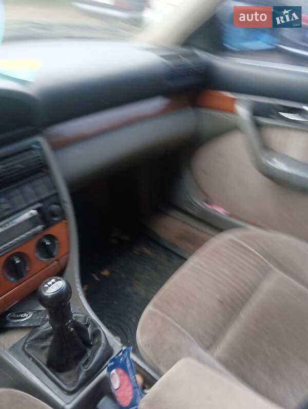 Універсал Audi 100 1992 в Вижниці