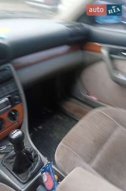 Универсал Audi 100 1992 в 