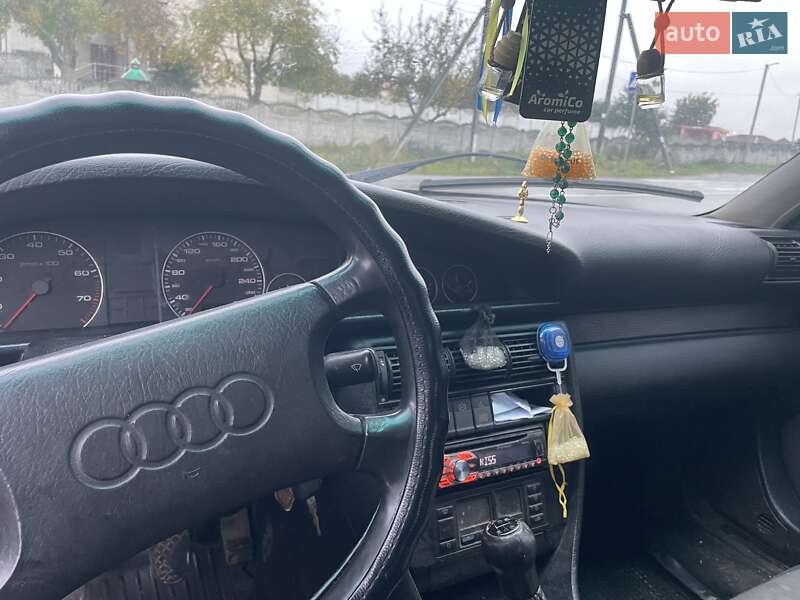 Седан Audi 100 1991 в Львове