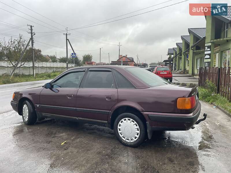 Седан Audi 100 1991 в Львове