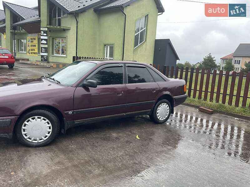 Седан Audi 100 1991 в Львове