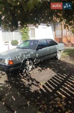 Седан Audi 100 1989 в Коломые