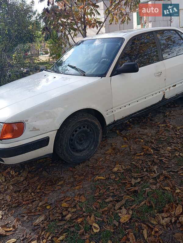 Седан Audi 100 1991 в Корнине фото 4 Седан Audi 100 1991 в Корнине