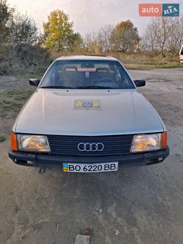 Седан Audi 100 1986 в Здолбуніві