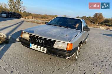 Седан Audi 100 1987 в  фото 3 Седан Audi 100 1987 в