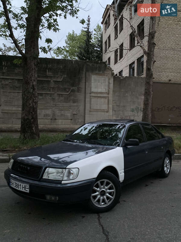 Седан Audi 100 1991 в Миколаєві