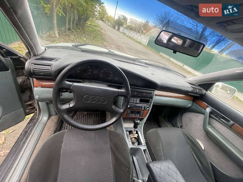 Седан Audi 100 1991 в Борисполе